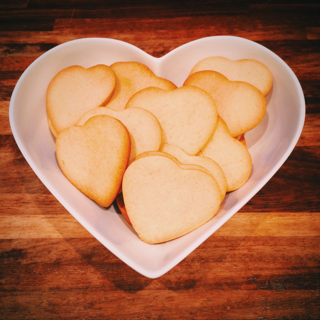 valentine biscuits